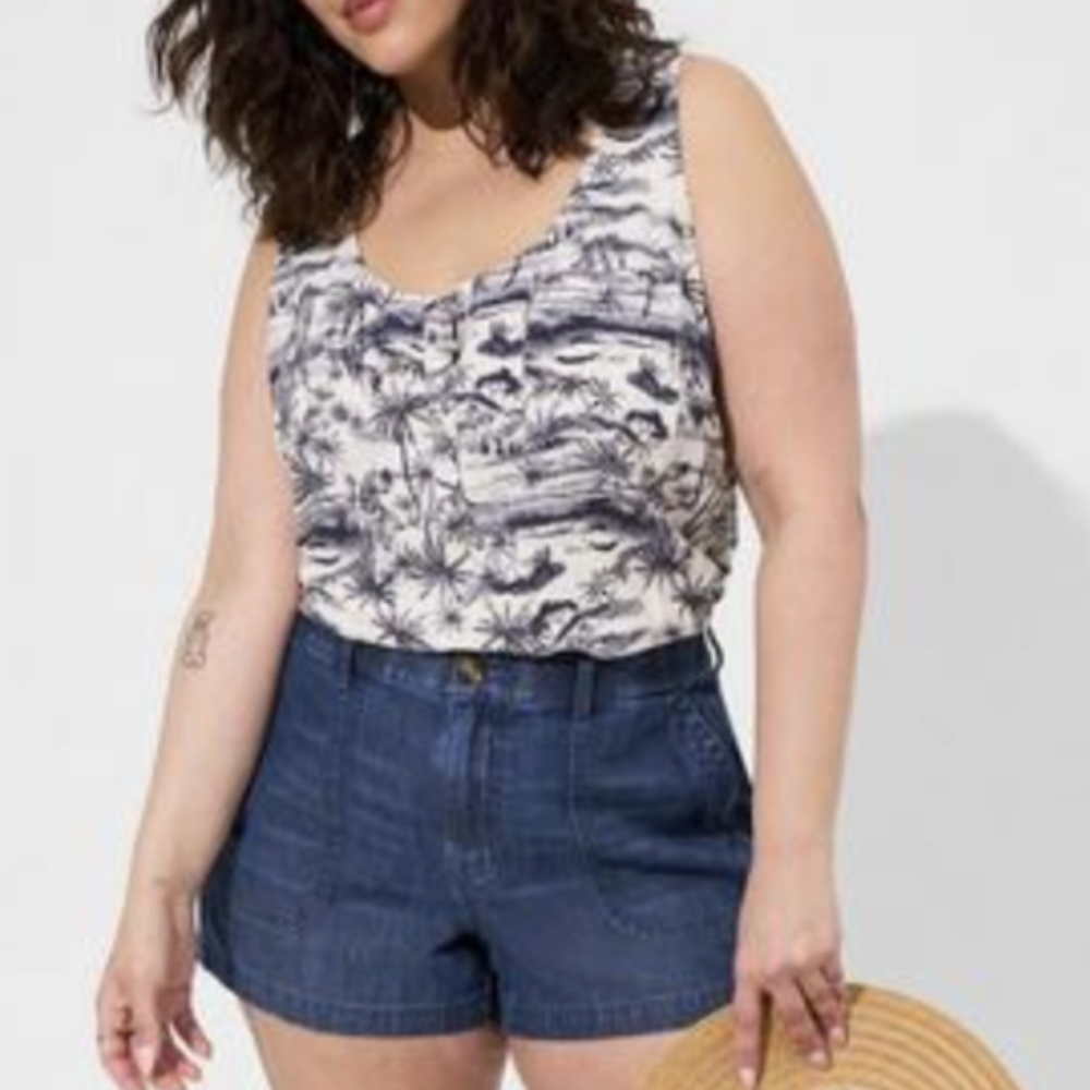 TORRID Challis Henley Pocket Sleeveless Tank